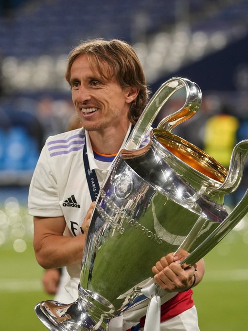 巴媒：内马尔父亲的公司以大约1800万美元收购“贝利”品牌