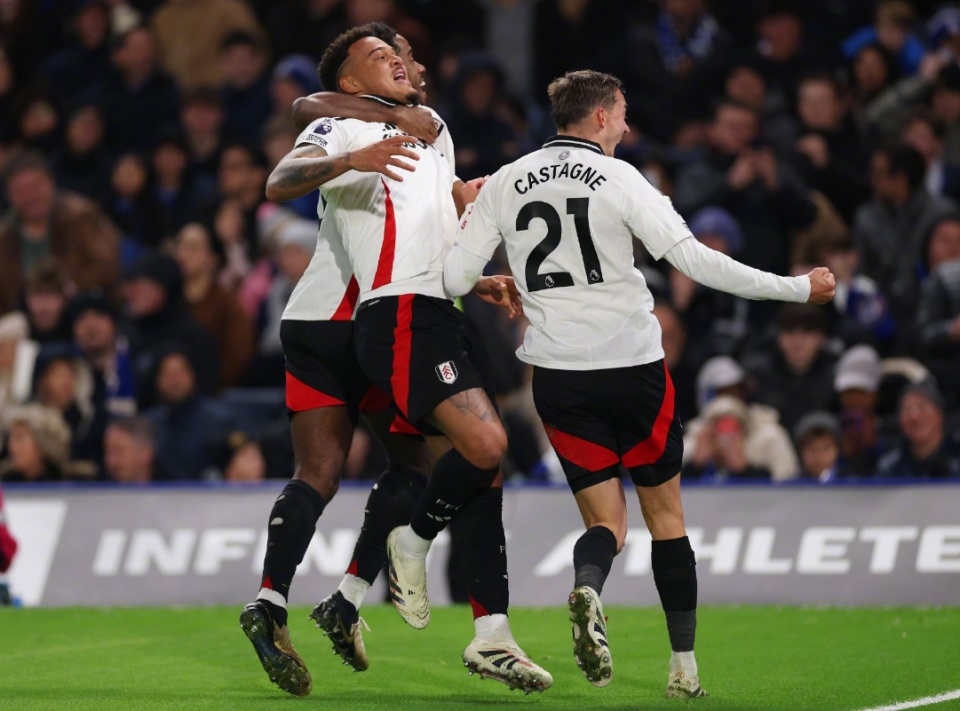 意媒：国米想让后防线年轻化，有意引入格伊、阿克或于帕