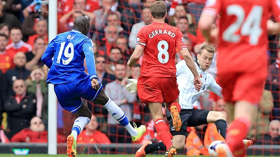 杜兰特关键补篮逆转比分